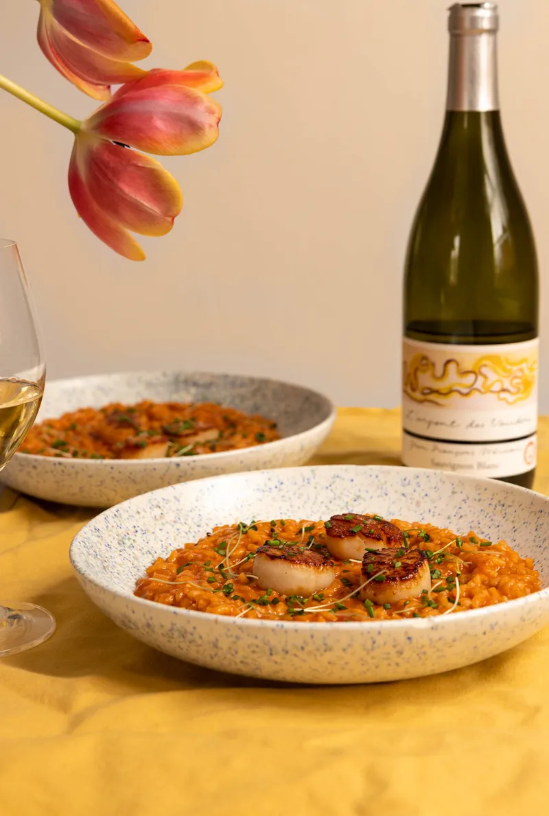 Risotto à la tomate et pétoncles poêlés