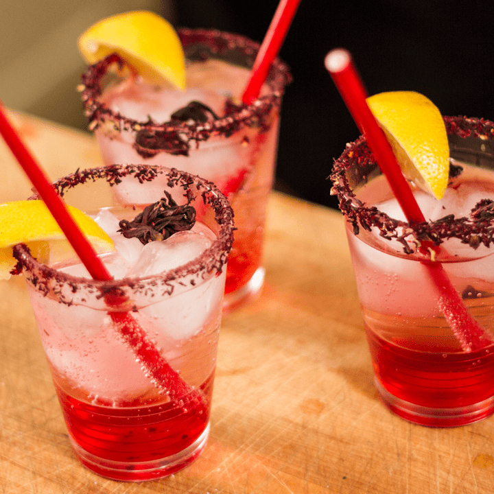 Cocktail à l’hibiscus