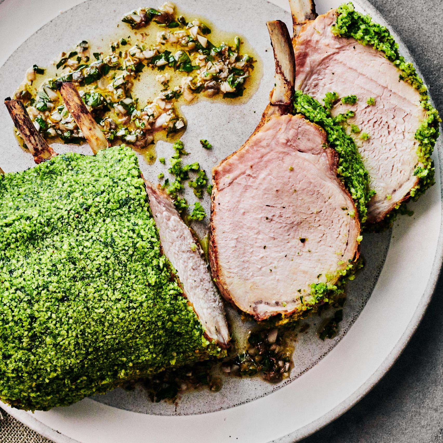 Carré de porc en croûte d’herbes