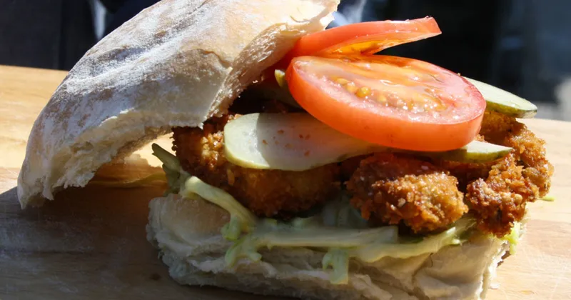 Sandwich d'huîtres panées Po Boy