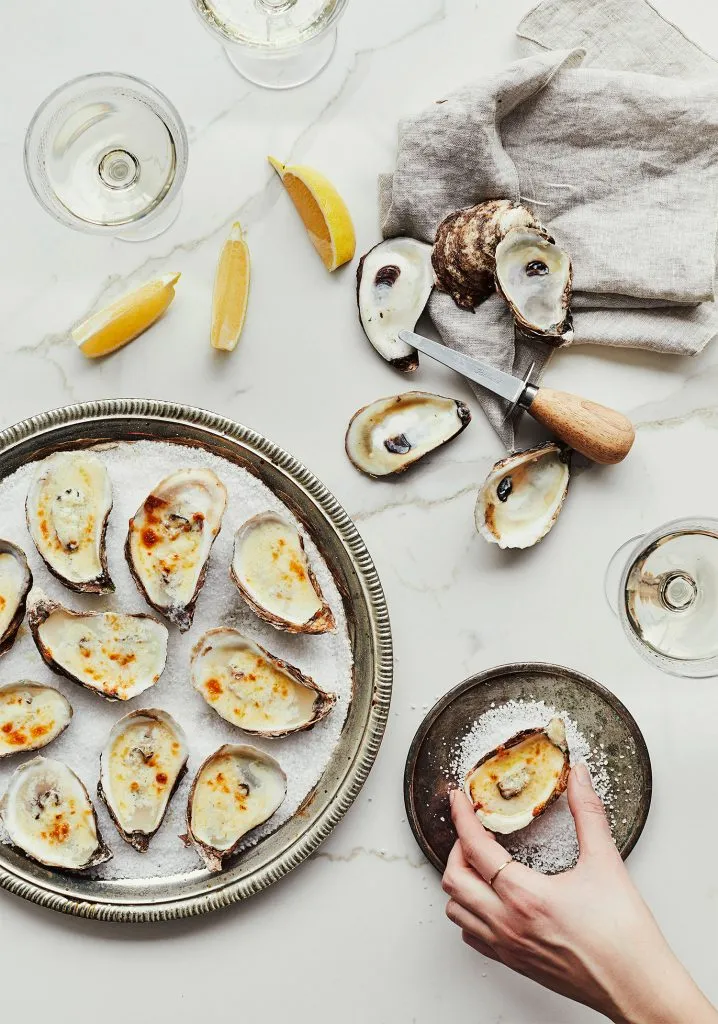 Huîtres gratinées à la crème, au raifort & au citron