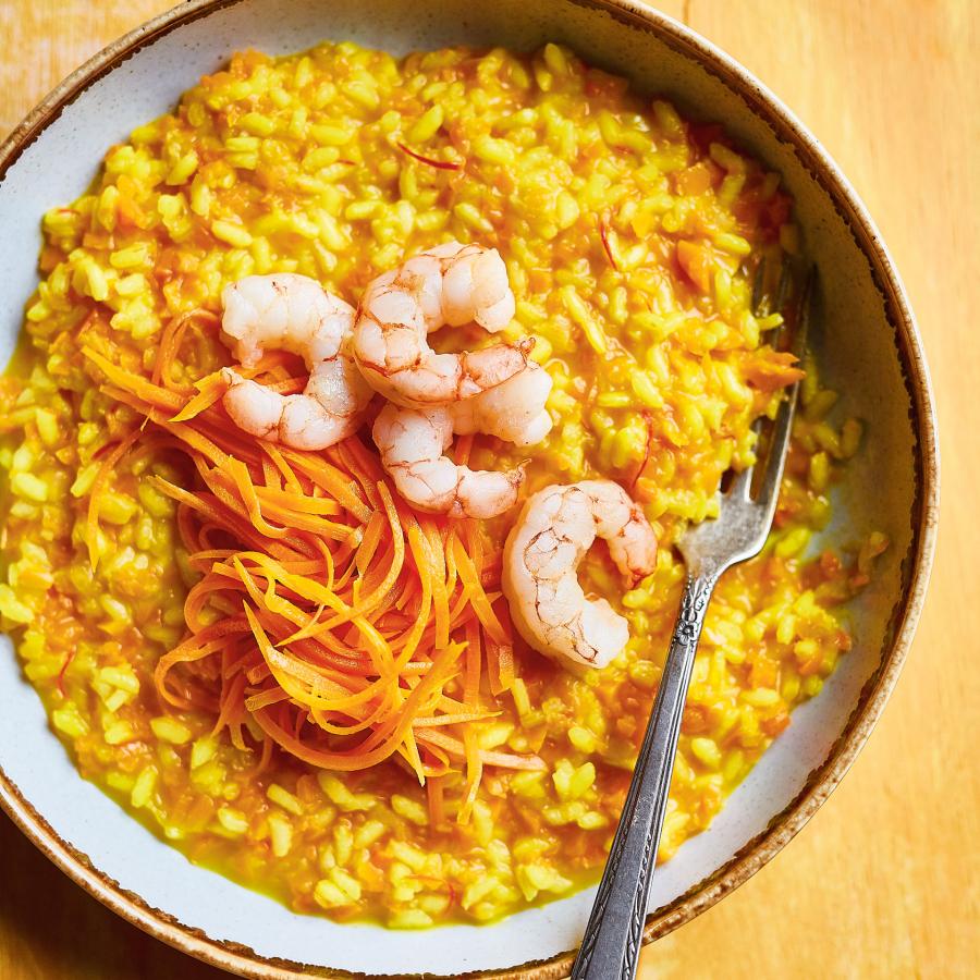 Risotto aux carottes, au safran et aux crevettes