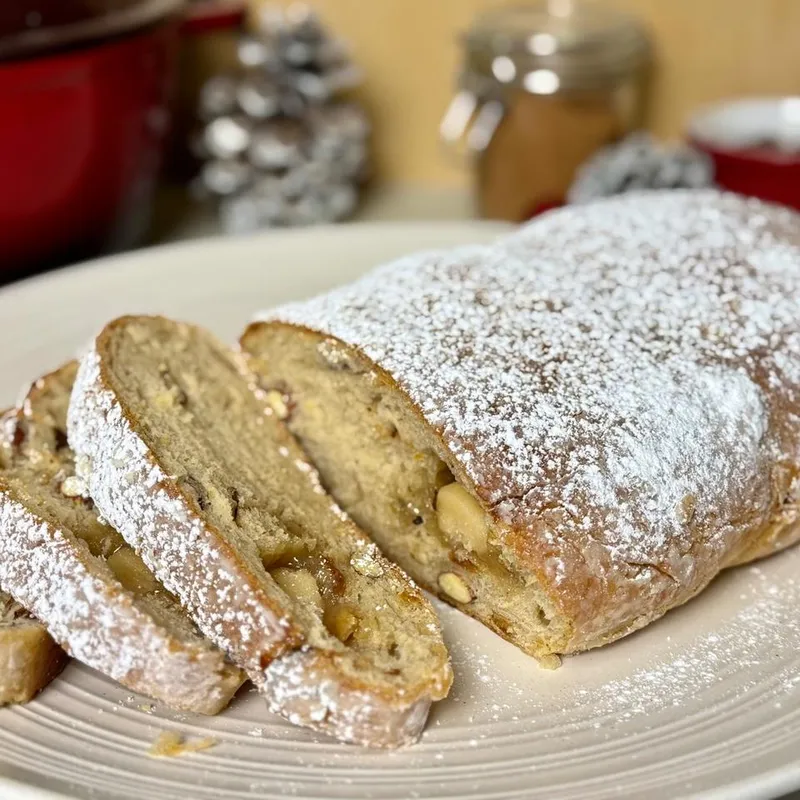 Stollen, gâteau traditionnel allemand