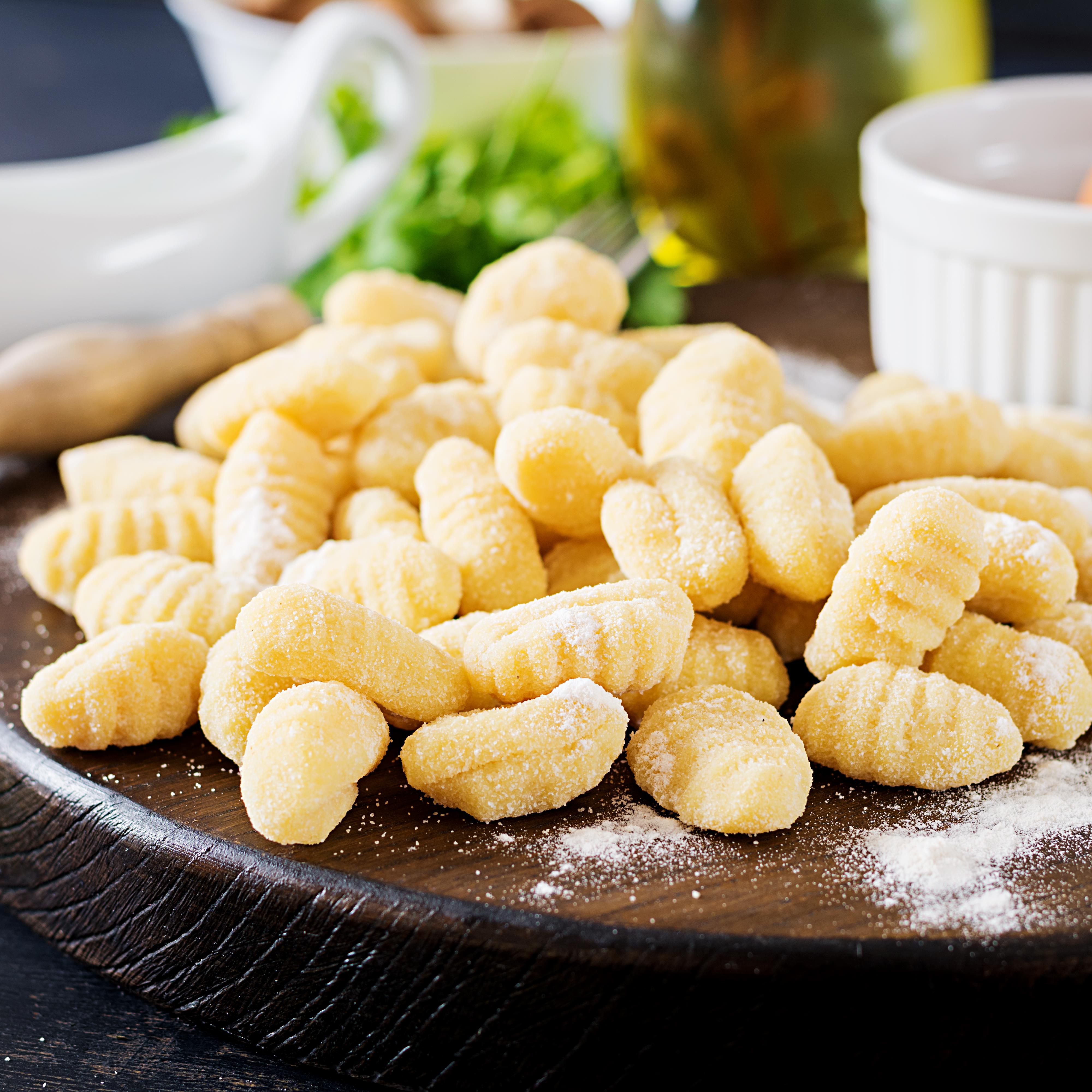 Gnocchis de pommes de terre à l’agneau et aux champignons porcini