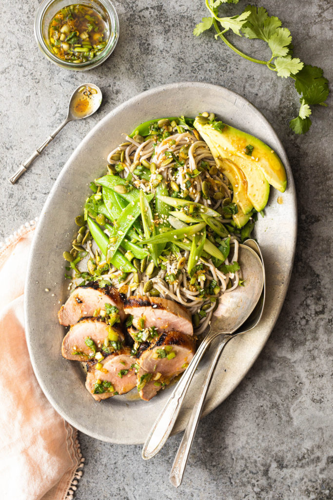 Salade asiatique au filet de porc