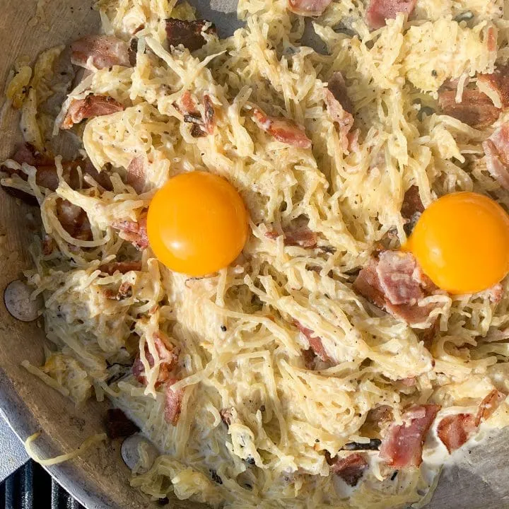 Courge spaghetti à la carbonara