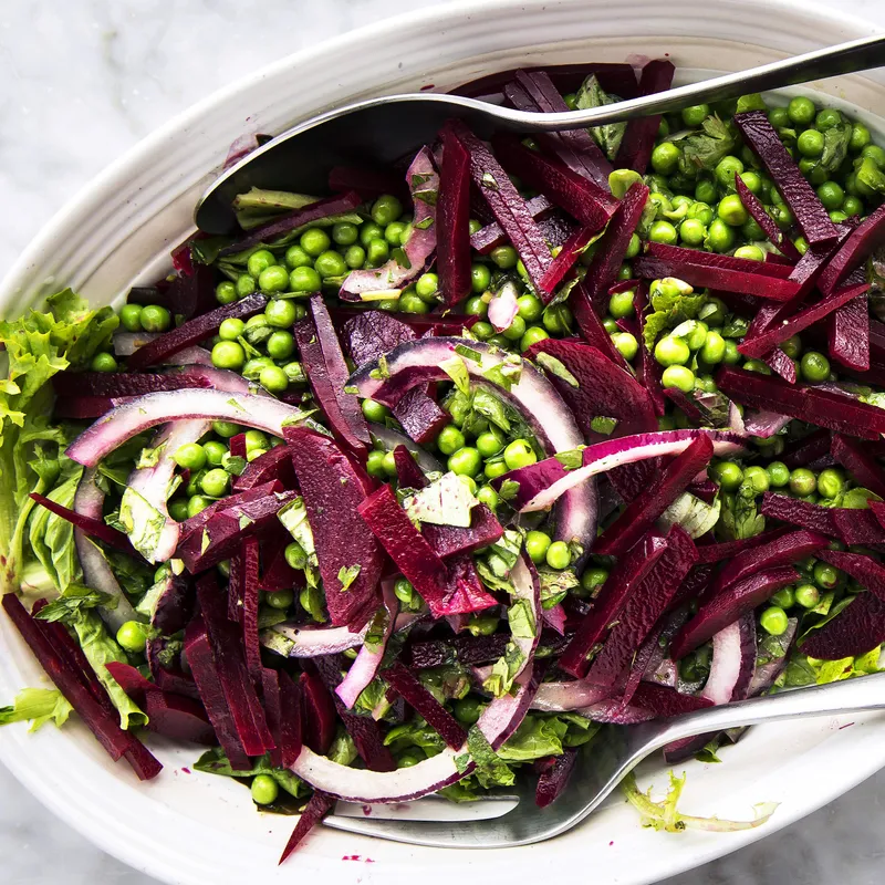 Salade de petits pois et de betteraves