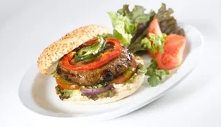 Burger d'agneau et de Vacherin Fri-Charco