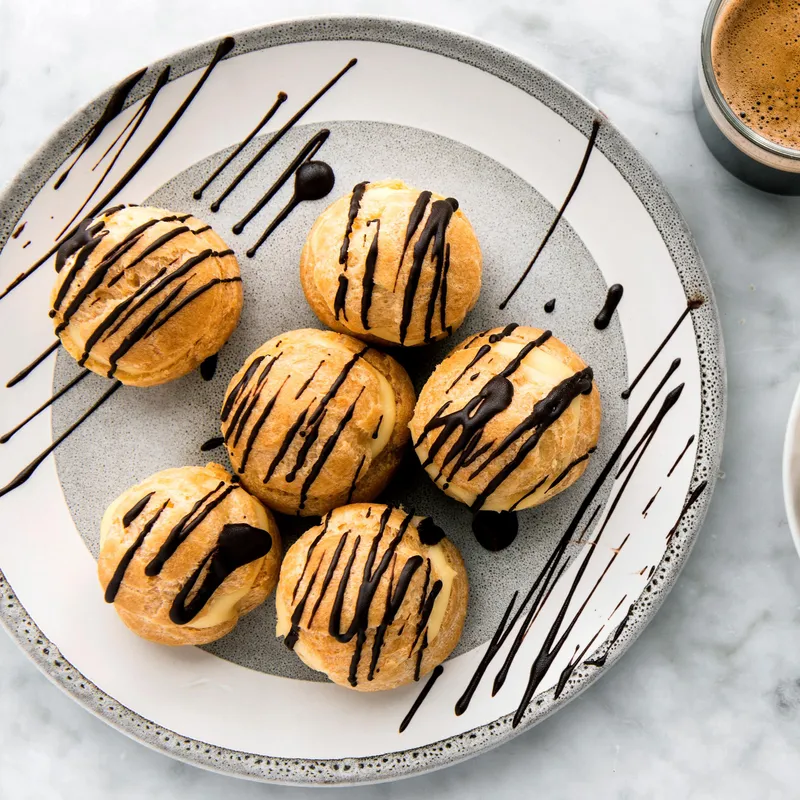 Choux à la crème pâtissière