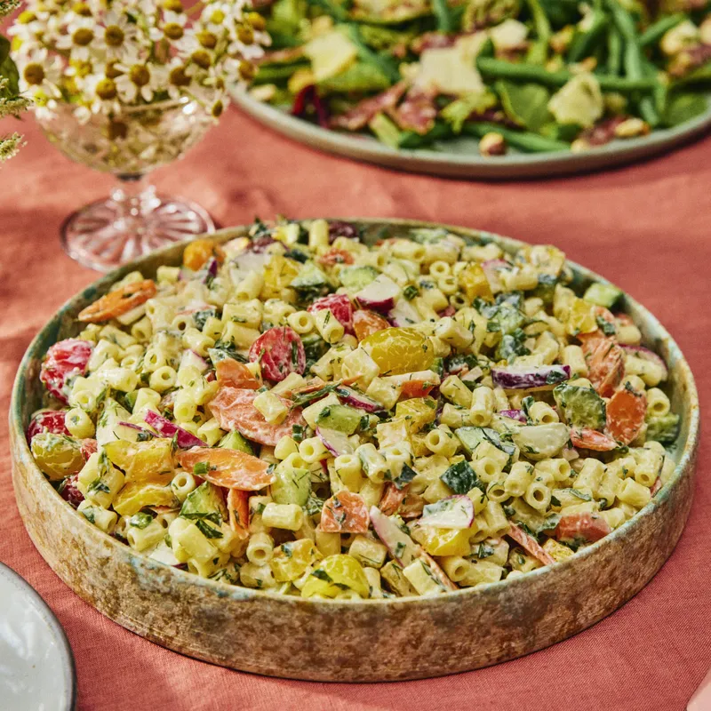 Salade de pâtes crémeuse aux petits légumes