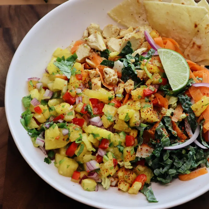 Bol de tofu magique à la salsa d’ananas