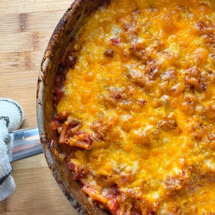 Casserole végétarienne de macaroni gratiné