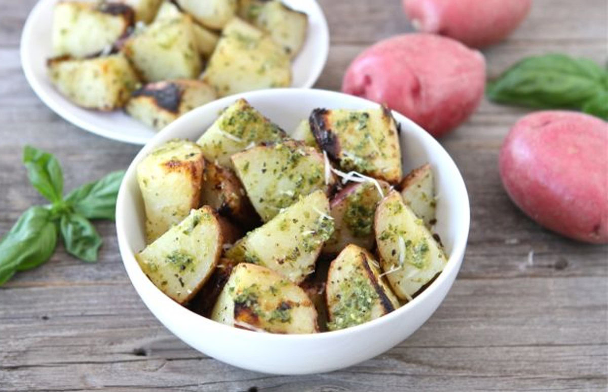 Pommes de terre grillées au pesto