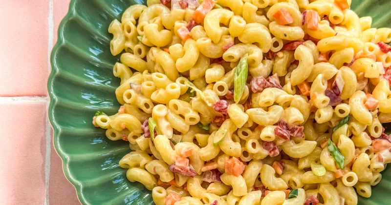 Salade de macaroni réinventée