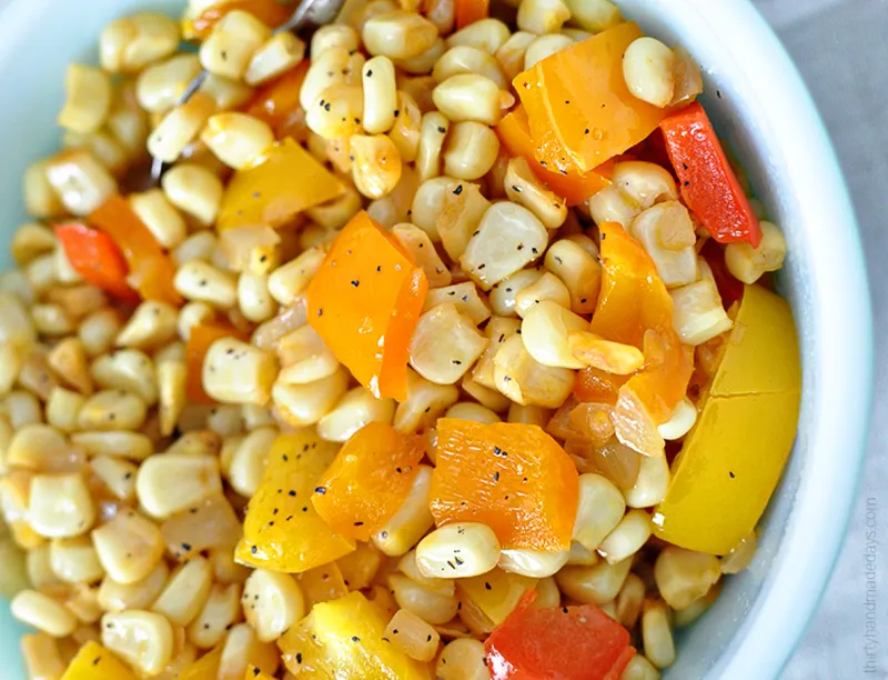 Salade de maïs et poivrons