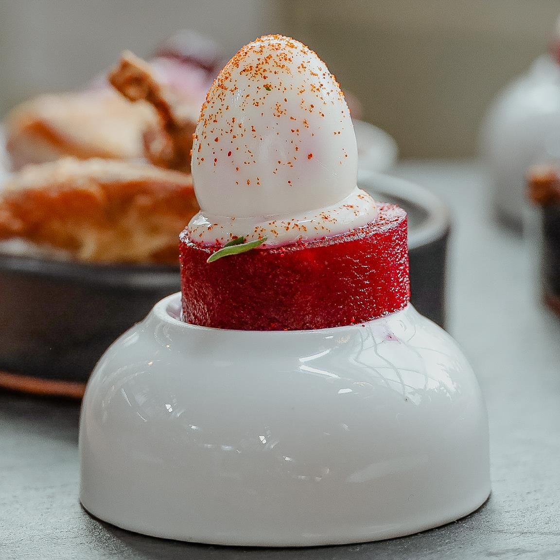 Canapés aux œufs de cailles