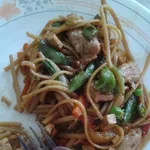Linguines (lo mein) au tofu et au porc